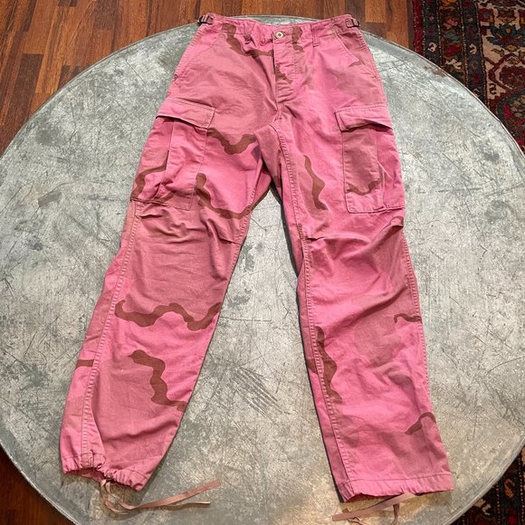 Vintage Pants - Vintage 90s Pink Camo Military Fatigues Cargo Pants Size Small
